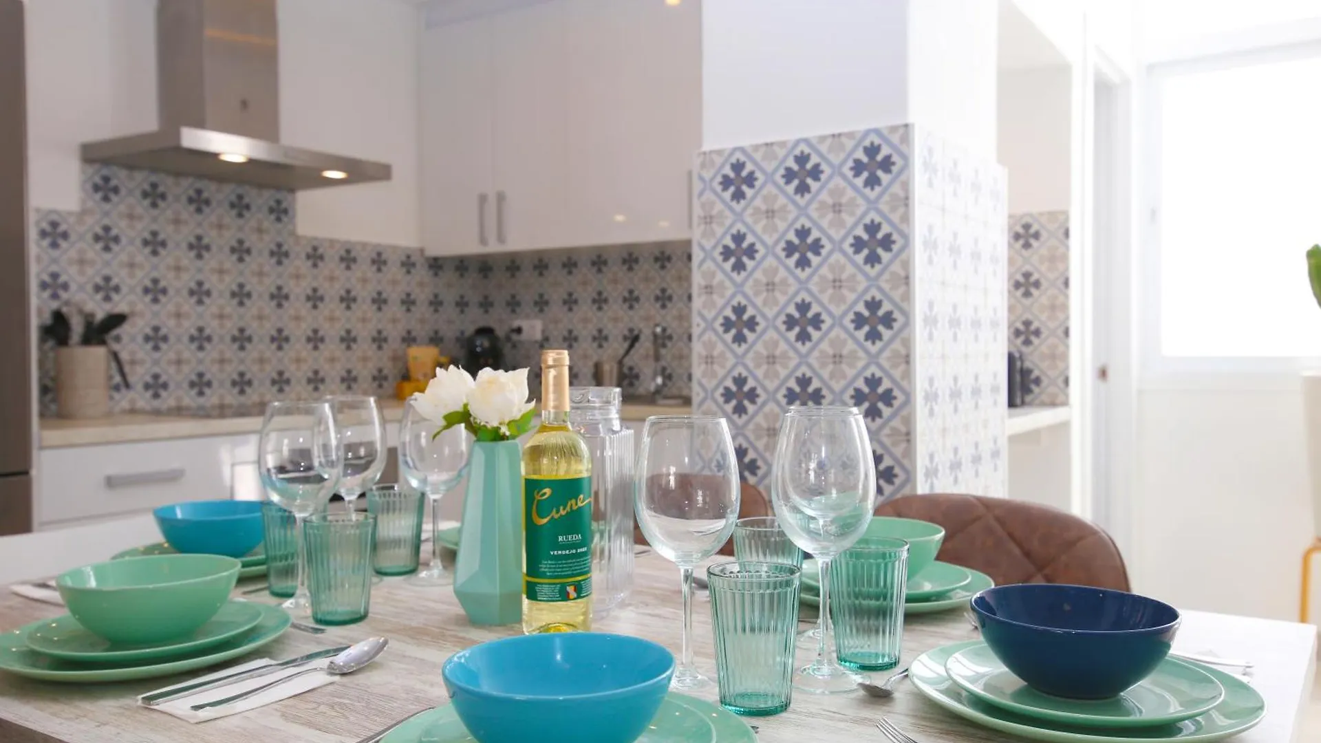 Estepona Centre Fishermans Cottage Leif Daire
